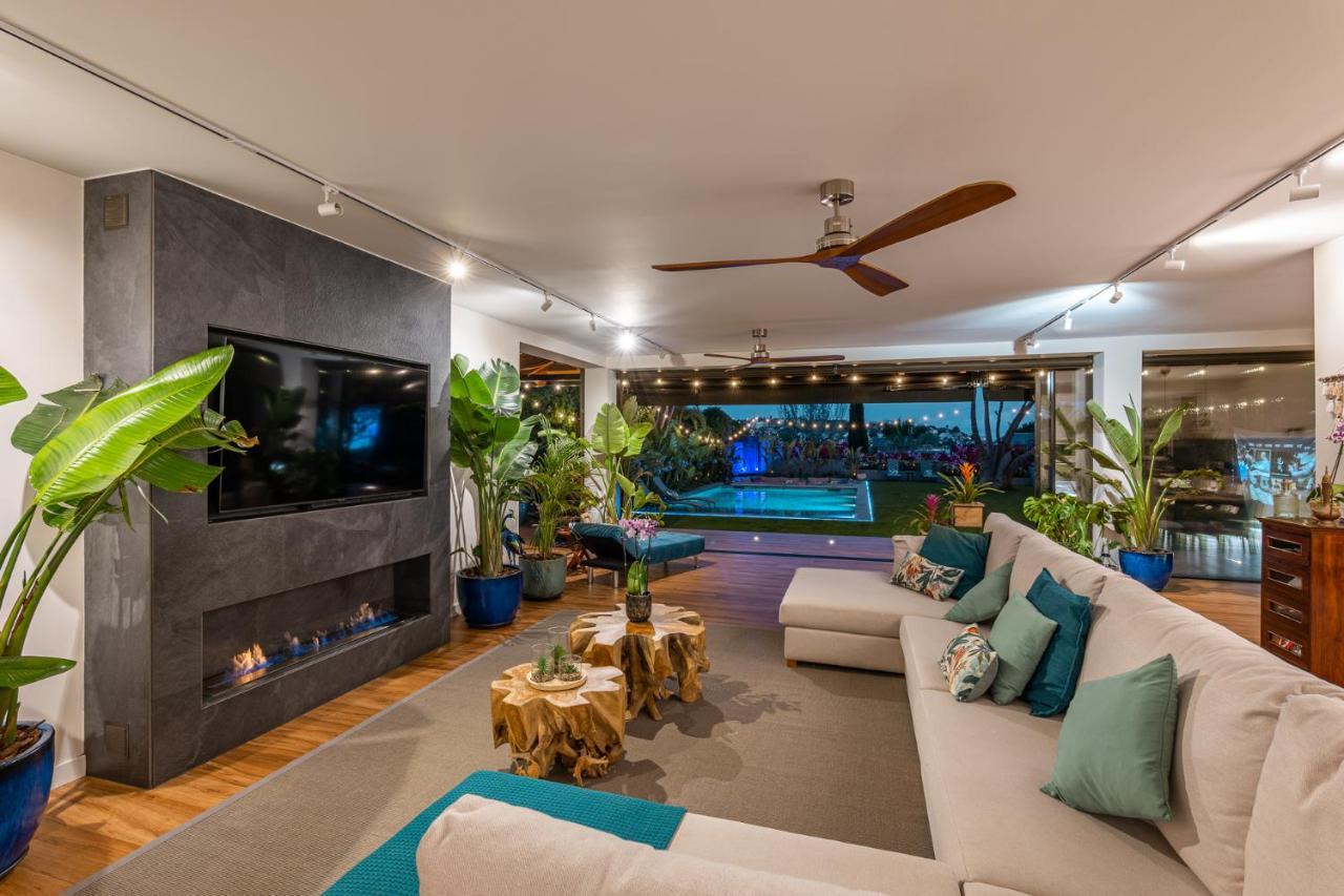 Barcelona'S Tropical Oasis Villa Sant Just Desvern Bagian luar foto