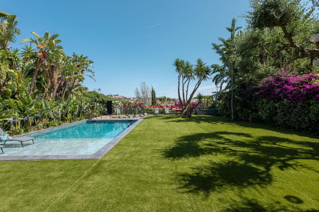 Barcelona'S Tropical Oasis Villa Sant Just Desvern Bagian luar foto