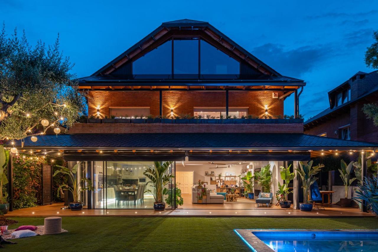 Barcelona'S Tropical Oasis Villa Sant Just Desvern Bagian luar foto