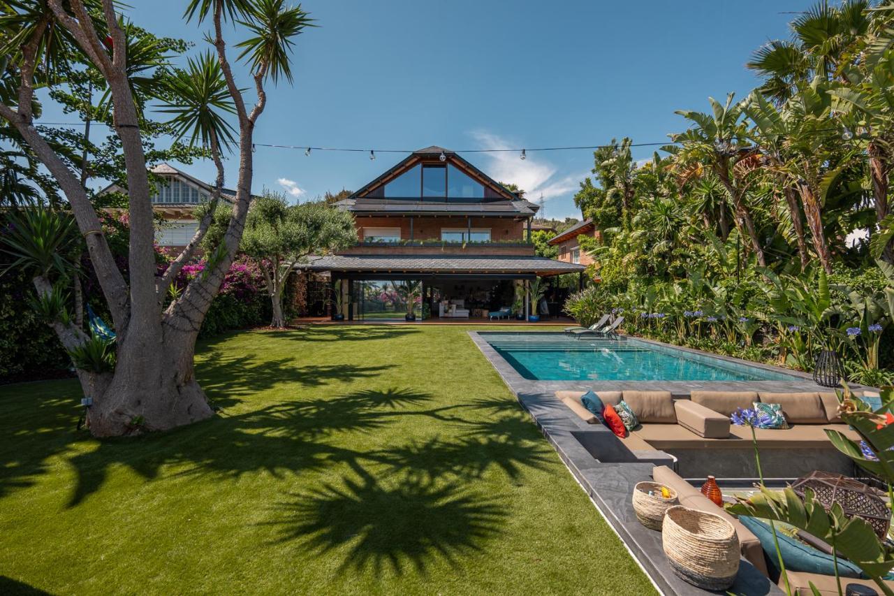 Barcelona'S Tropical Oasis Villa Sant Just Desvern Bagian luar foto